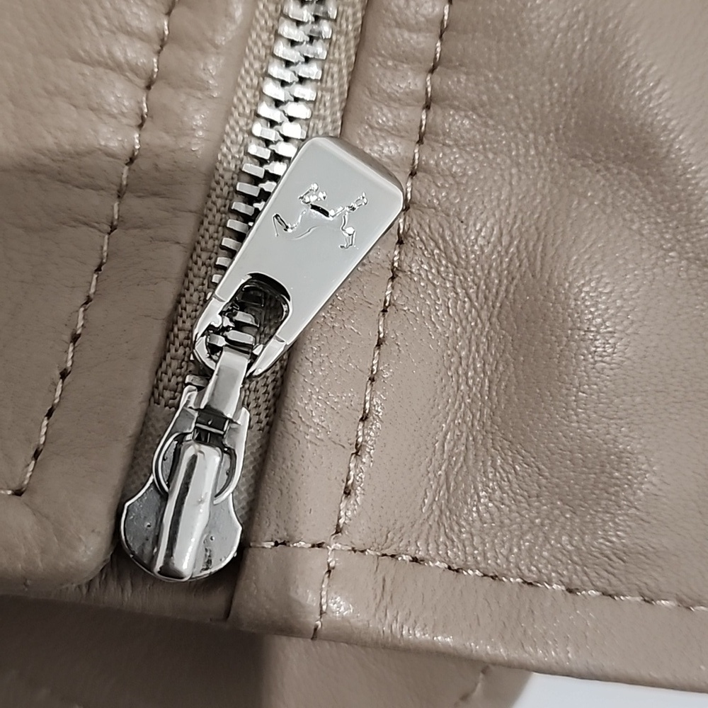 Escada Lamb Leather Vest (SZ 38) - Picture 12 of 16